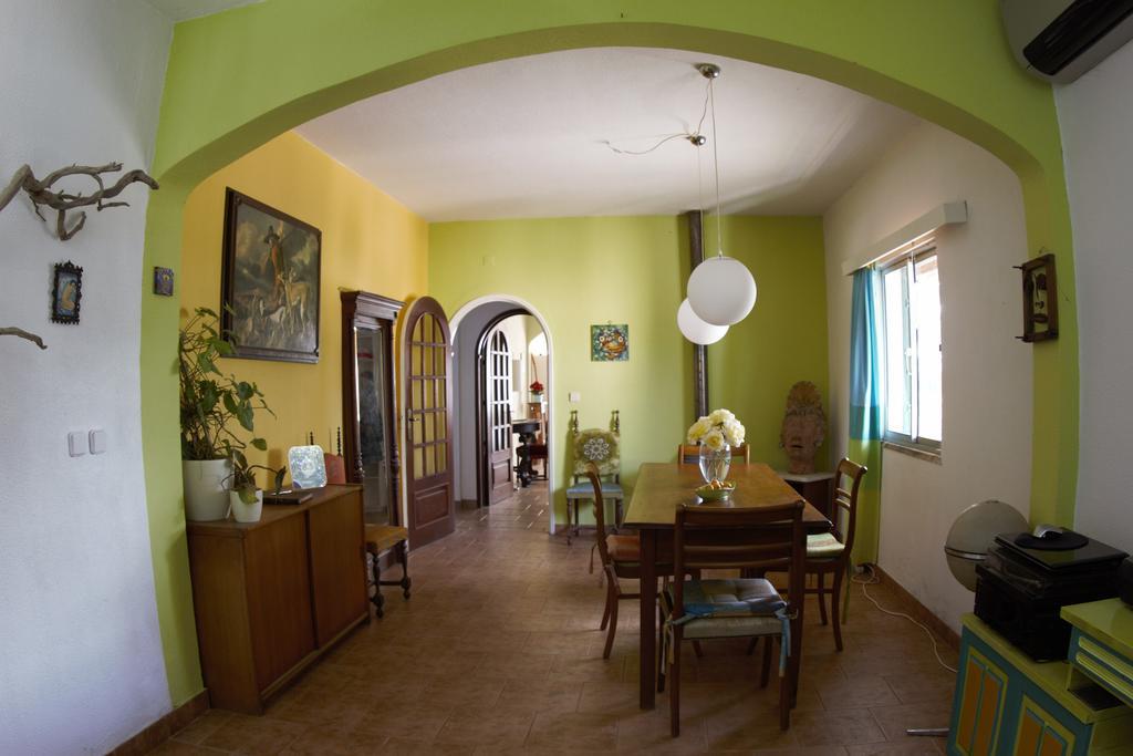 Bed and Breakfast Casa Das Andorinhas Palmela Exterior foto