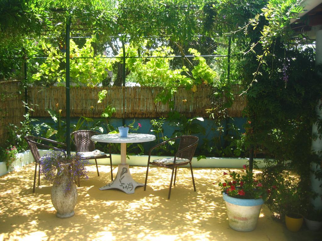 Bed and Breakfast Casa Das Andorinhas Palmela Exterior foto